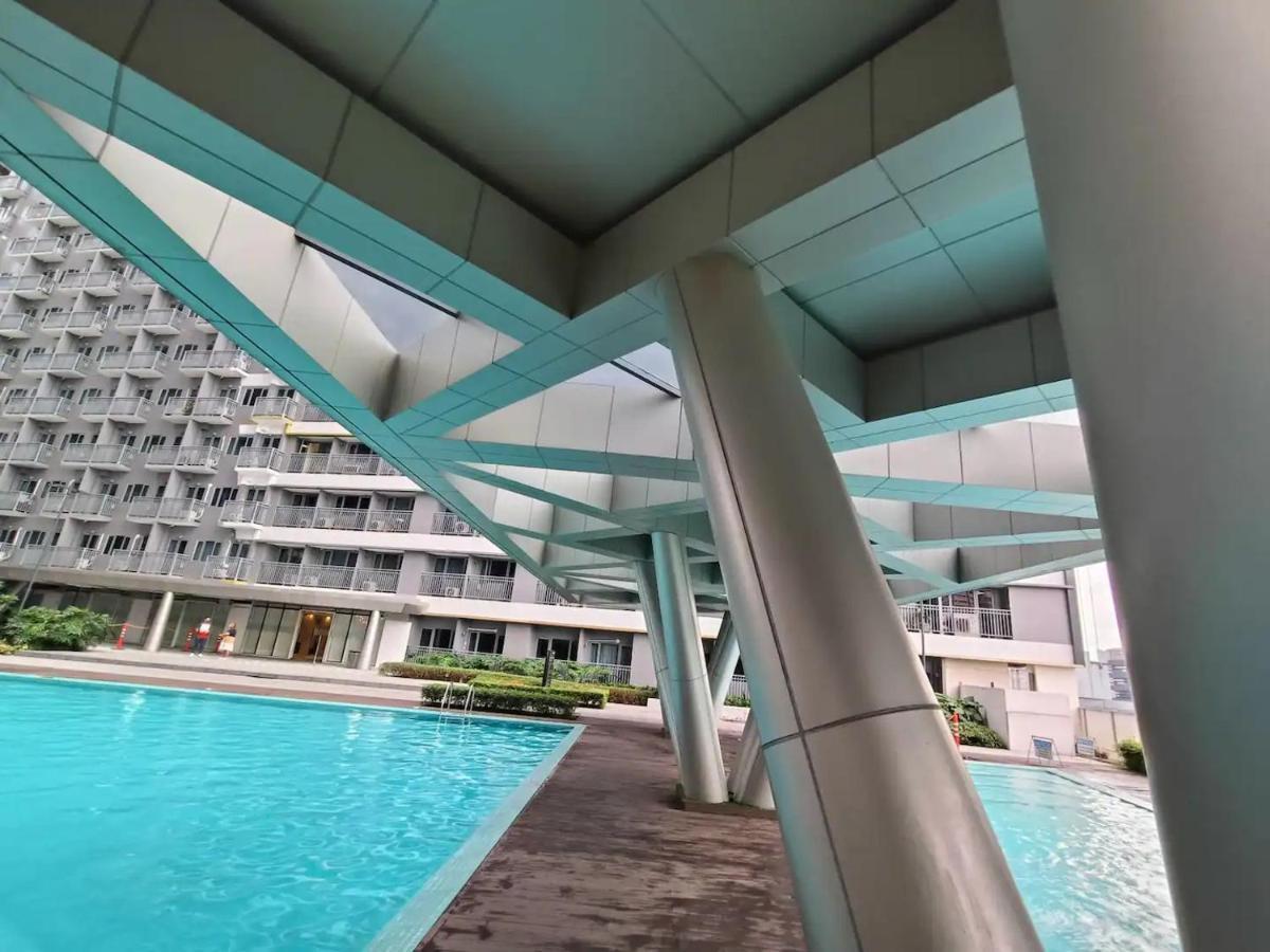 Penthouse At Fame 41st Floor, Shangrila-megamall Apartment *